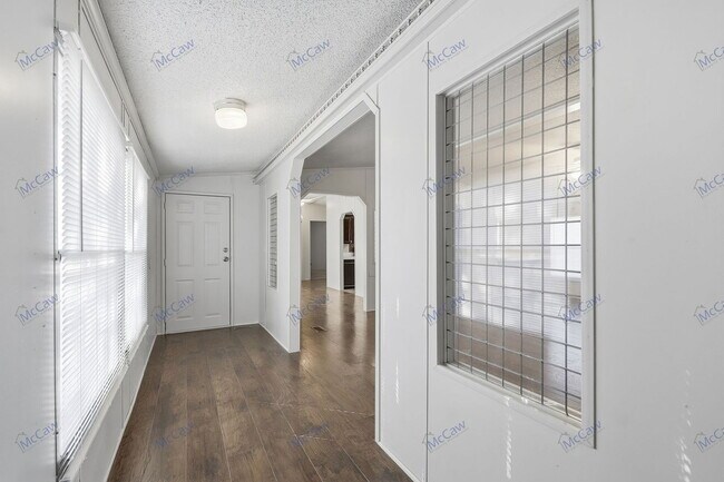 Photo - 13665 FM2331