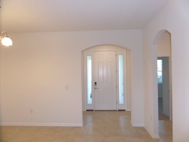 Photo - 5475 Sunshine Dr