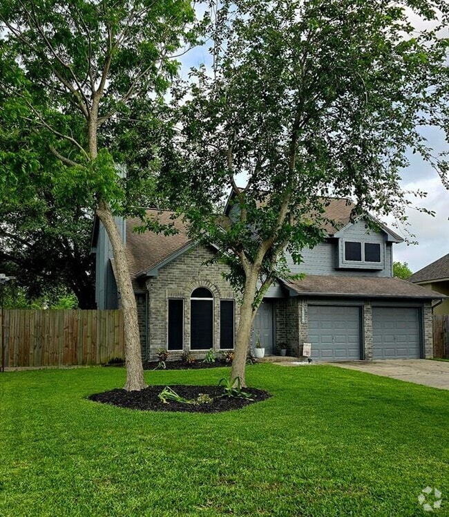 Building Photo - 14244 Oak Chase Dr Rental