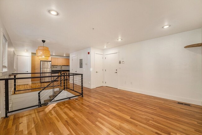 Photo - 2bed/1.5 bath Stylish Condo in LoHi