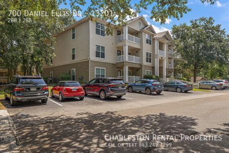 Building Photo - 700 Daniel Ellis Dr Unit 13201