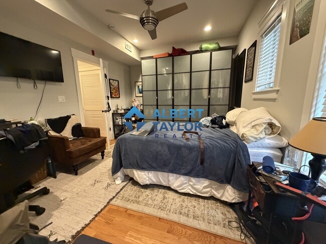 Photo - 632 E 2nd St