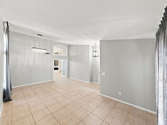 Photo - 4 Bedroom Home in the Heart of Ahwatukee for Rent