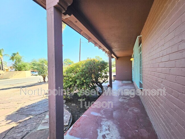 Photo - 2348 E Drachman St