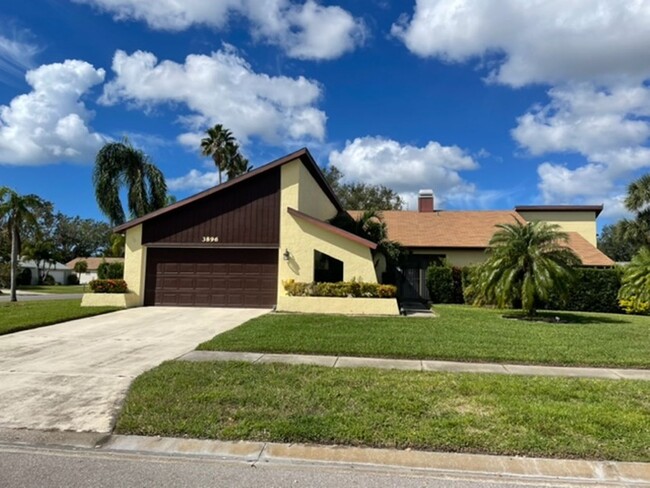 3/2 ANNUAL - POOL HOUSE/W/ HUGE BONUS ROOM... - 3/2 ANNUAL - POOL HOUSE/W/ HUGE BONUS ROOM...