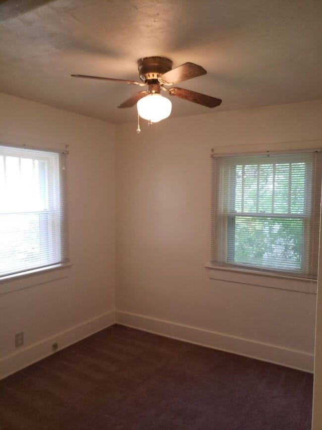Photo - 2 BR Near Downtown