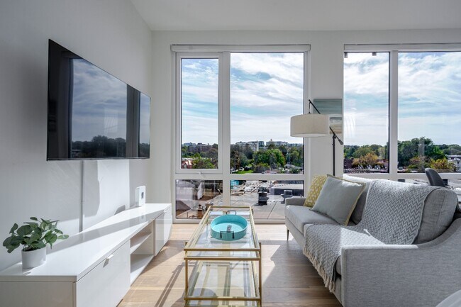38 Hichborn St Unit 401