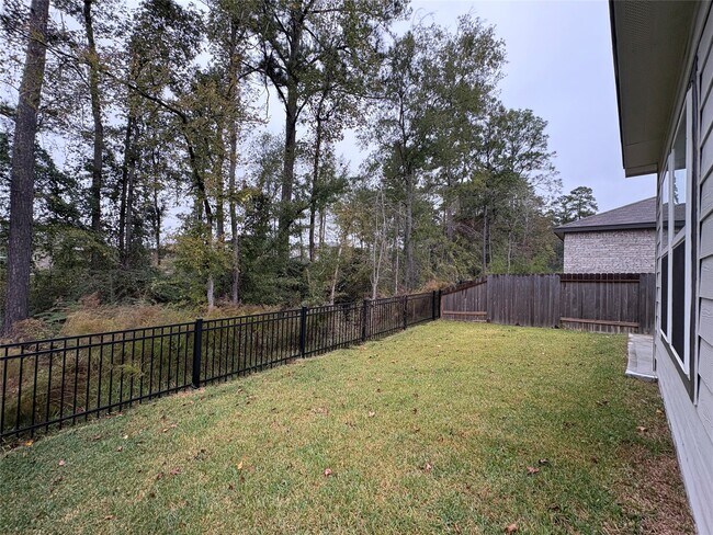 Photo - 56 Valiant Ridge Trail