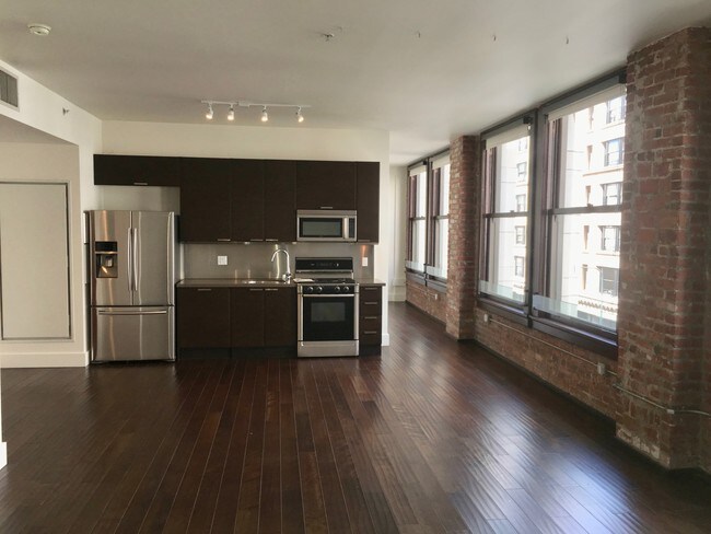 Little Tokyo Apartments For Rent Los Angeles Ca Forrent Photo 460 S Spring St Unit 416