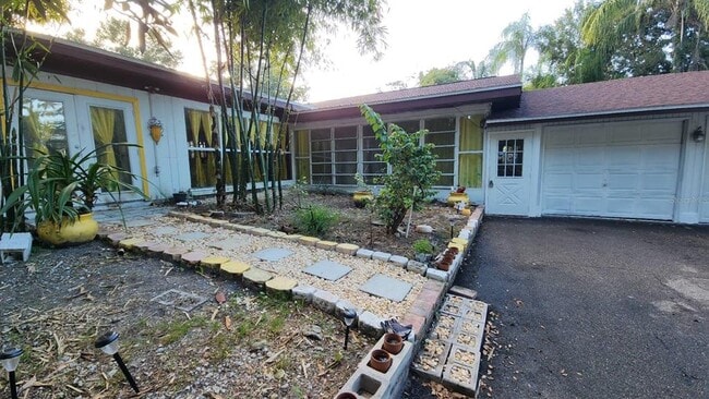 Photo - 2405 Neptune Rd