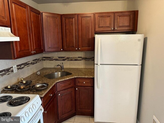 Photo - 6141 Old York Rd Unit 2