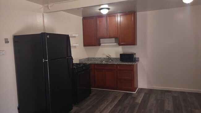 Photo - 5626 53rd St Unit #2
