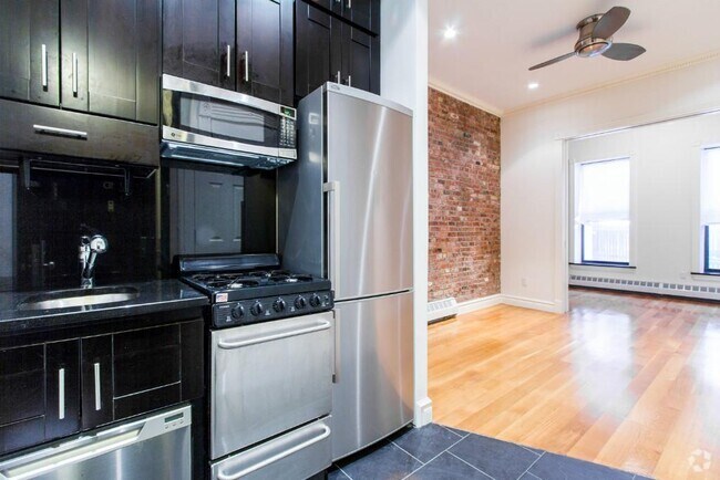 Building Photo - 219 E 28th St Unit 1B Rental