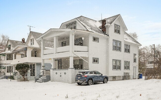 Photo - 3439 E 110th St