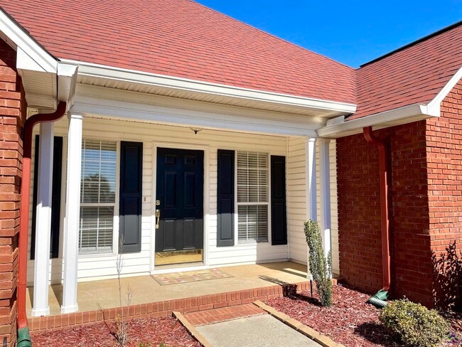 Photo - 205 Ellicott Dr