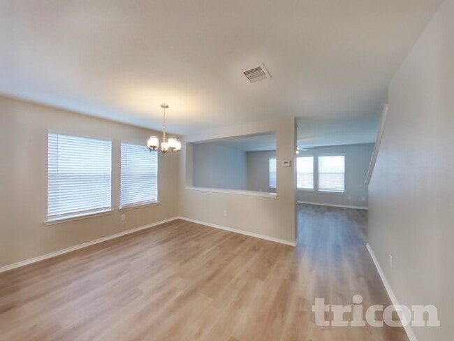 Photo - 11059 Barclay Point