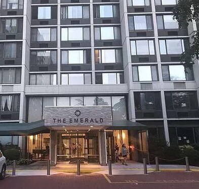 Photo - 45 RIVER Dr S Unit Studio - The Emerald