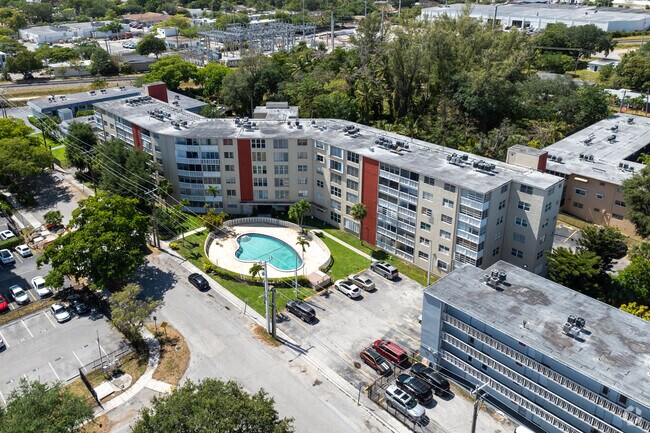 1475 NE 125th Ter - Terra Towers