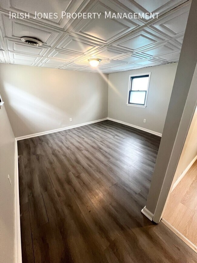 Photo - 192 Bird Ave Unit Apt. 2