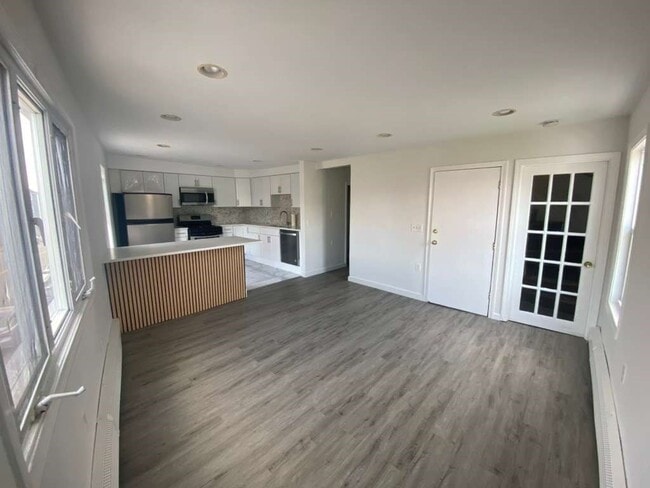 Photo - 1179 S Main St Unit 2