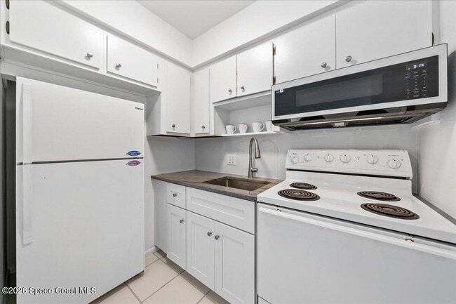 419 Ocean Ave Unit 205