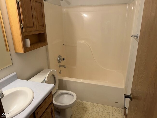 1506 Brook Pointe Dr