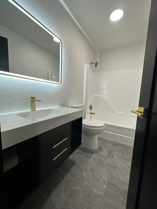 Building Photo - 8021 Saltsburg Rd