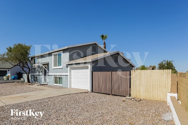 Photo - 6008 S 45th Pl