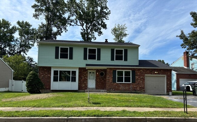 Photo - 5 Firethorn Ct