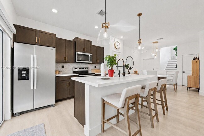 1768 SE 8th Terrace