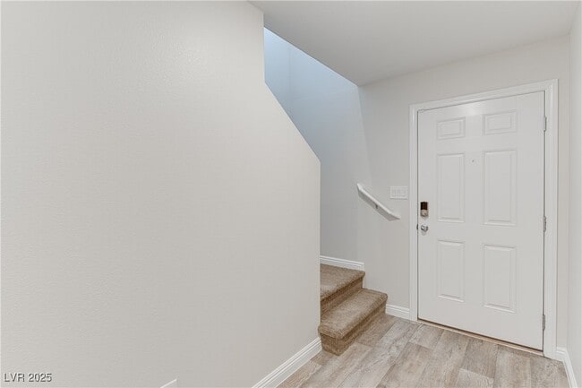 Photo - 4641 Townwall St