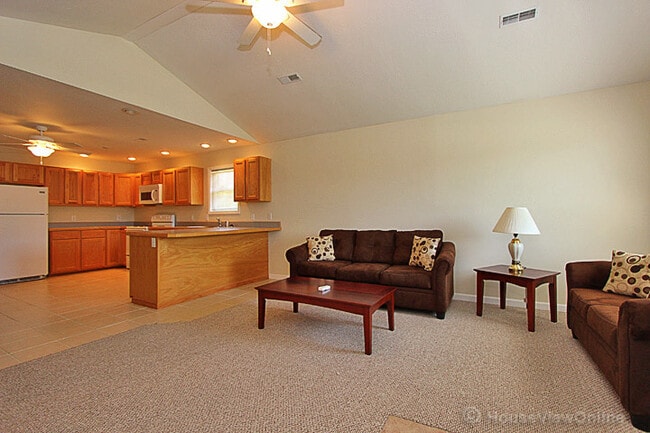 Photo - Spacious 2 bedroom
