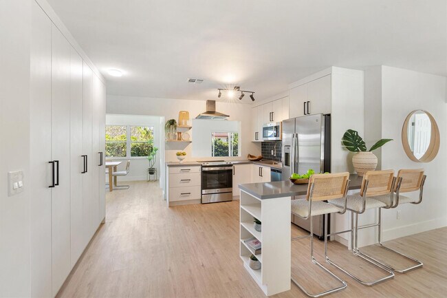 181 NW 48th Ct