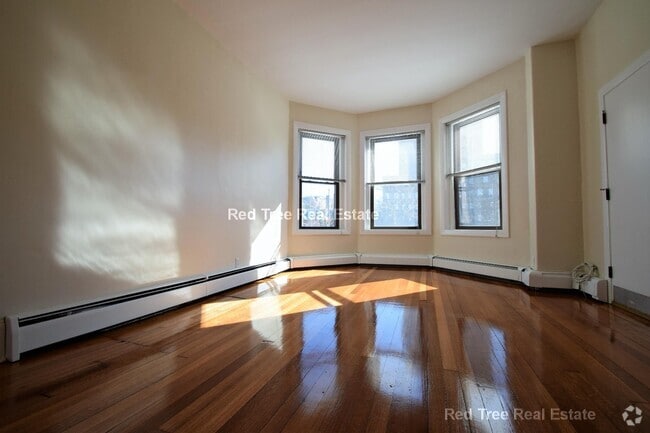 Building Photo - 1728 Beacon St Unit 1 Rental