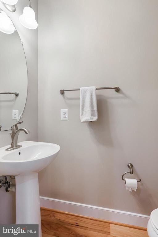 Photo - 2205 Richmond Hwy