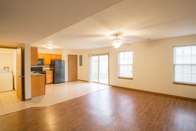 Photo - 5303 Silver Mill Dr