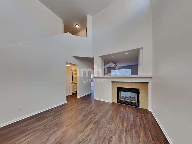 Photo - 4990 Hawk Meadow Dr