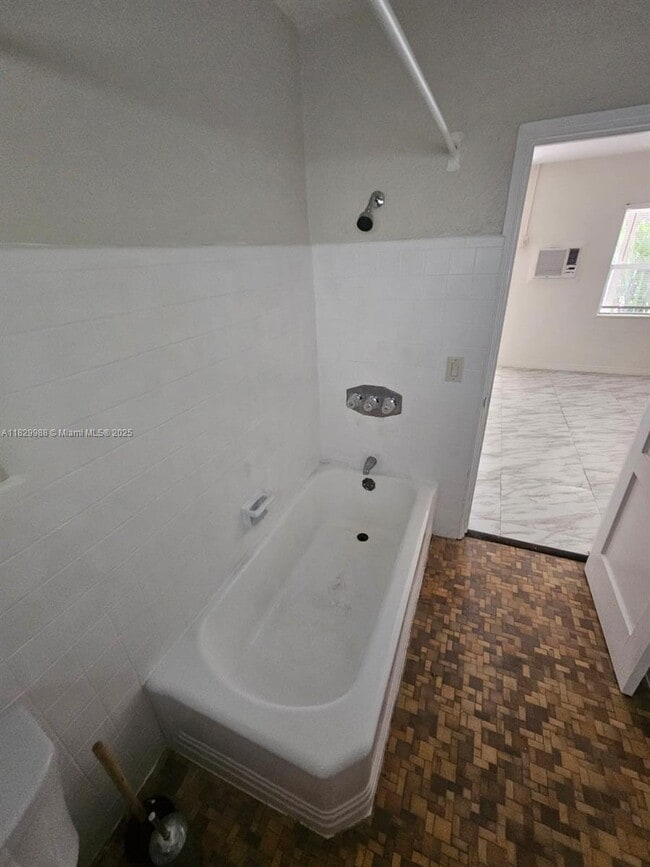 Photo - 1219 NE 6th St Apartamento Unidad 1