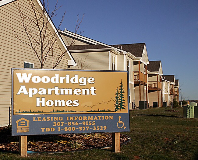 Riverton Woodridge Apartments