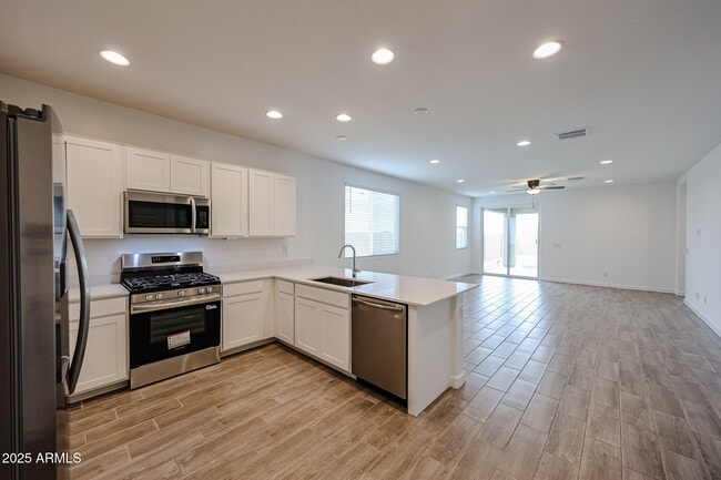 Photo - 17341 W Smoketree Dr