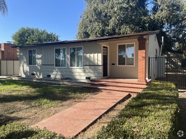 Building Photo - 251 W Arrow Hwy Rental