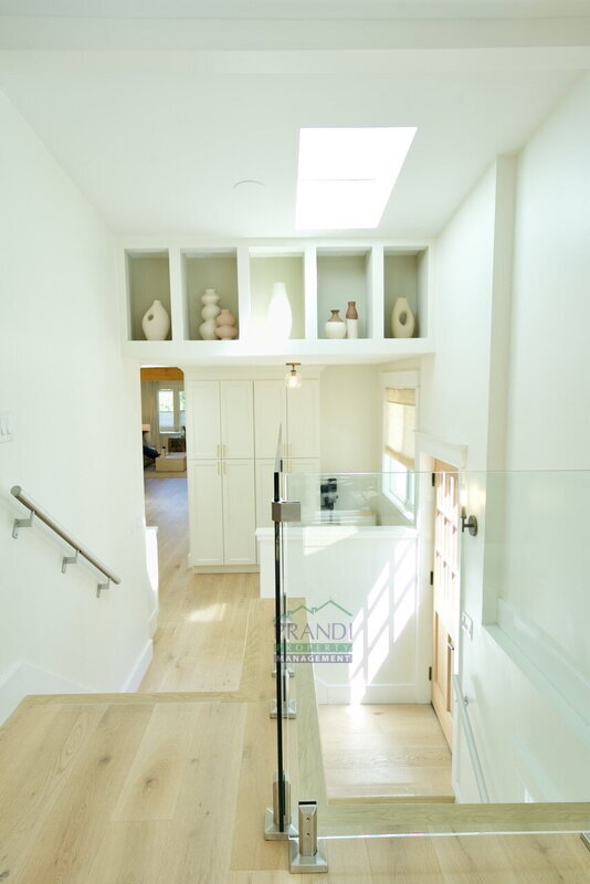 Photo - 49 Locust Ave