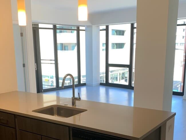 Photo - 847 Chicago Ave Unit 801