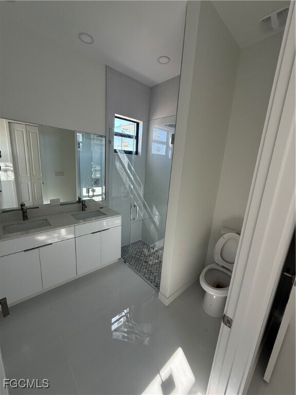 Photo - 331 Rawlings Ave