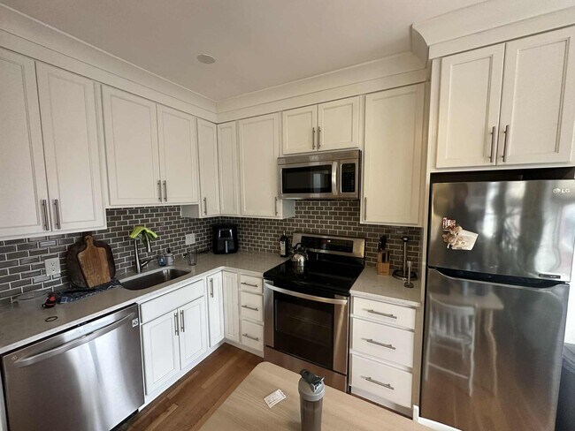 Photo - 57 West Cedar St Unit 11