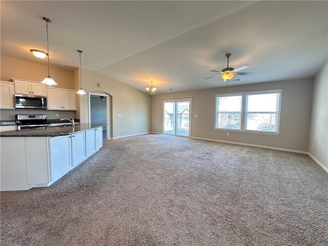 Photo - 16 Old Pond Rd