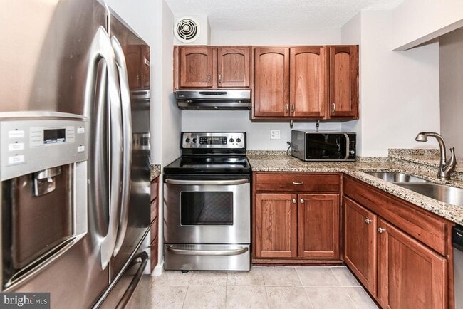 Photo - 900 N Stafford St Unit 1612