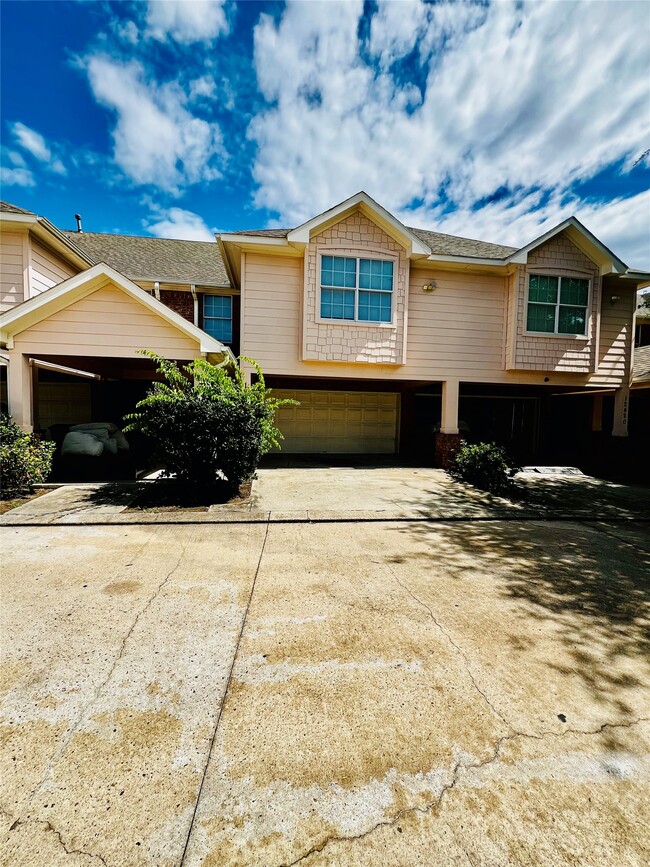 Photo - 12422 Sunlit Wood Way
