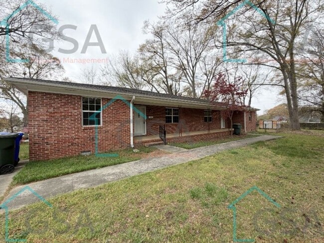 Building Photo - 106 Keowee Ave