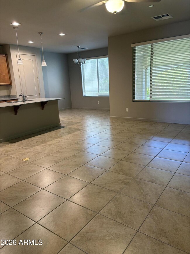 Photo - 606 Tapco Ln